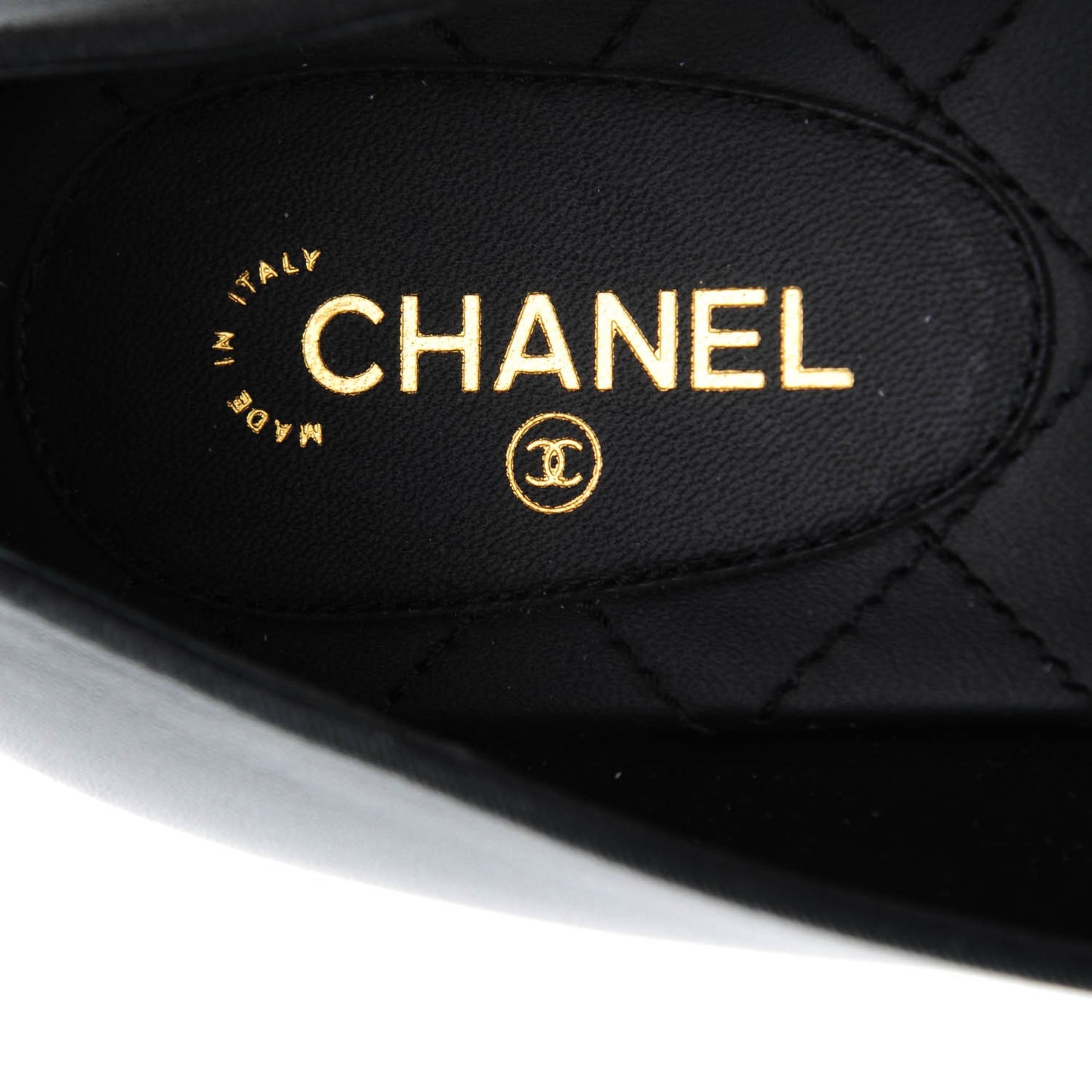 Lambskin Patent Calfskin Pearl Camellia Cap Toe Pumps 39 Black