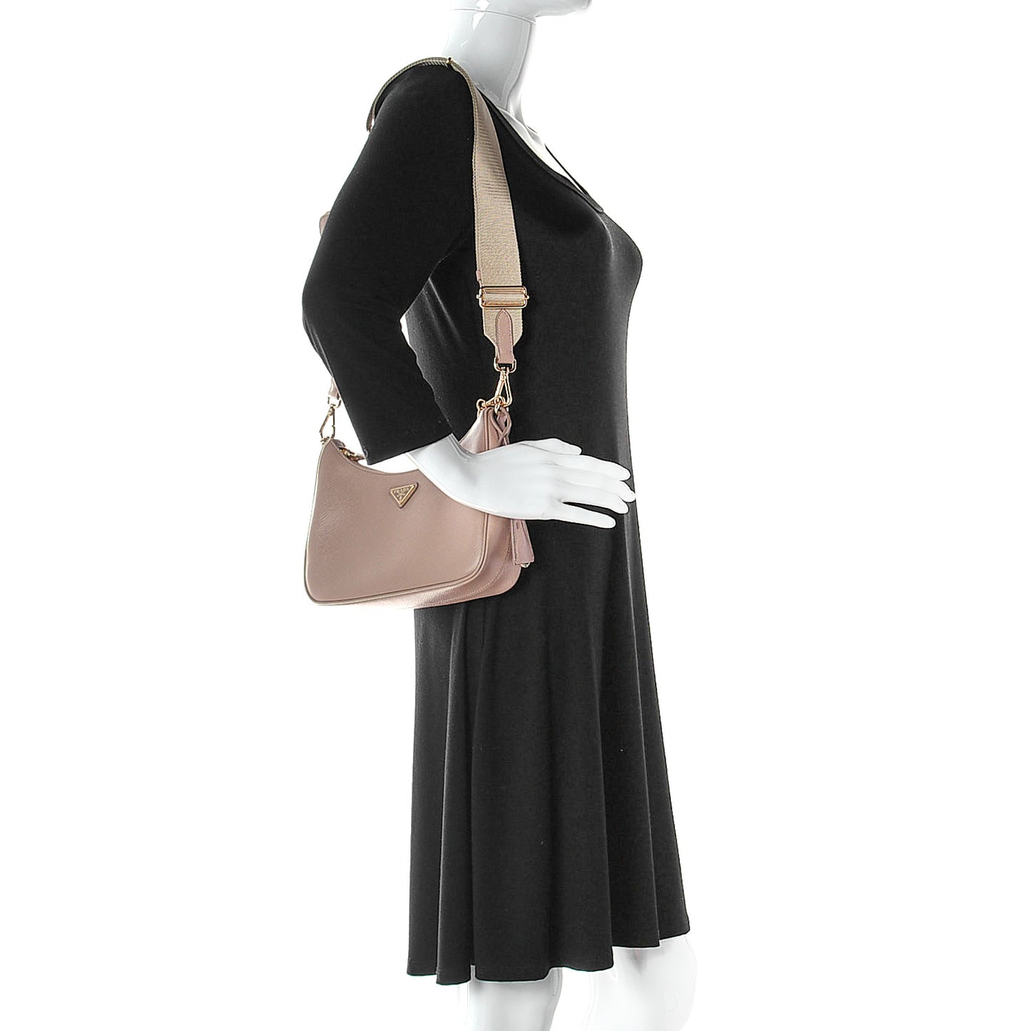 Saffiano Re-Edition 2005 Shoulder Bag Cammeo Beige