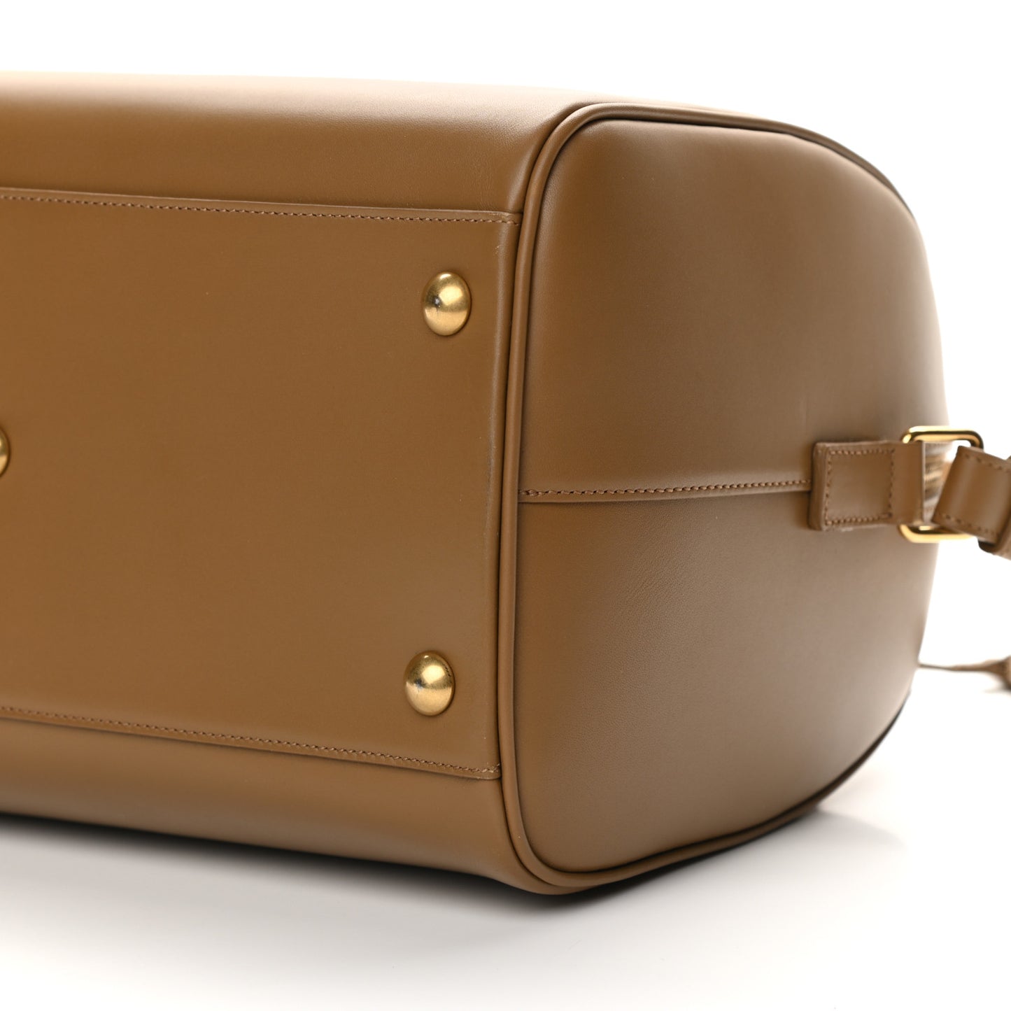 Calfskin Classic Duffle 6 Camel