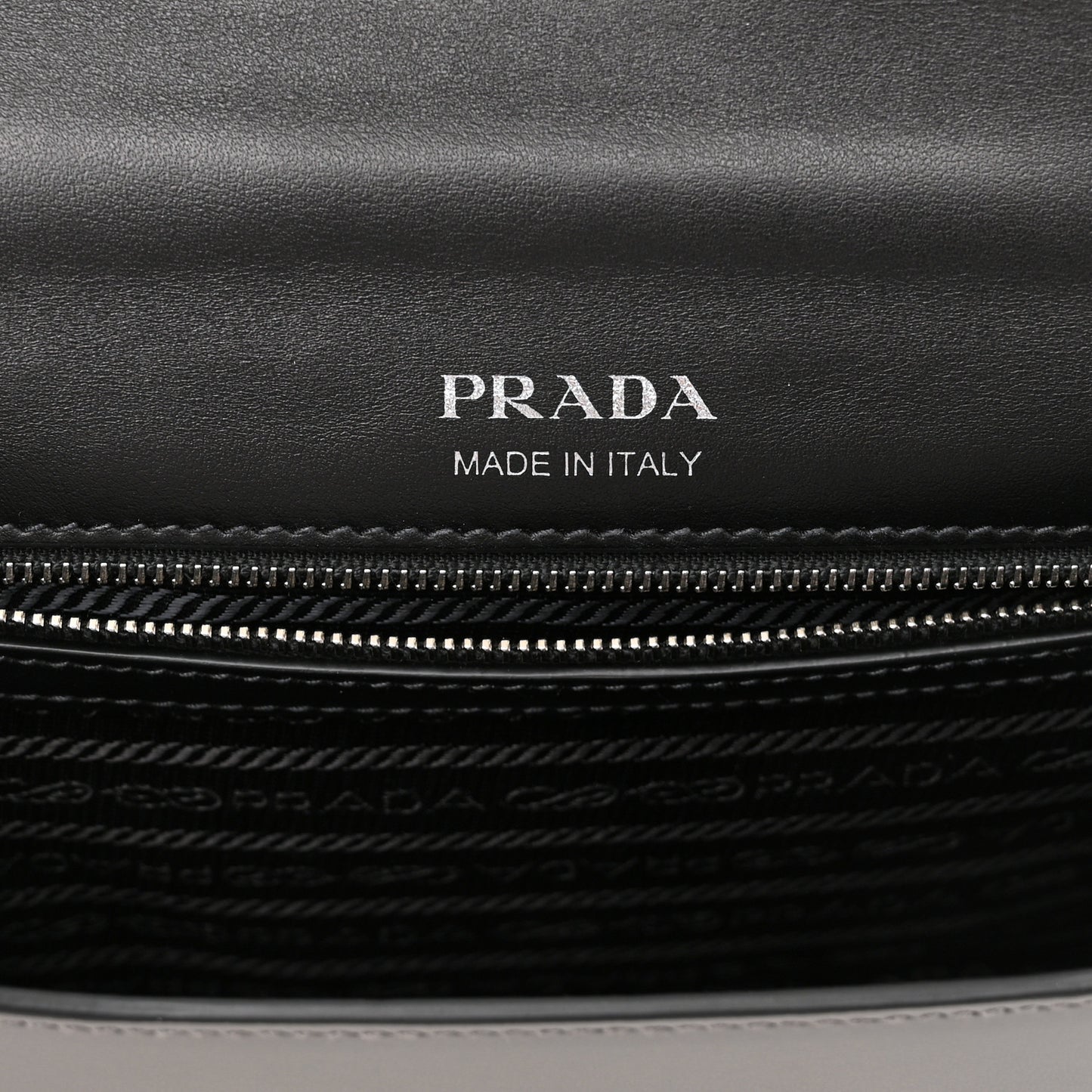 City Calf Ribbon Bag Black Pomice