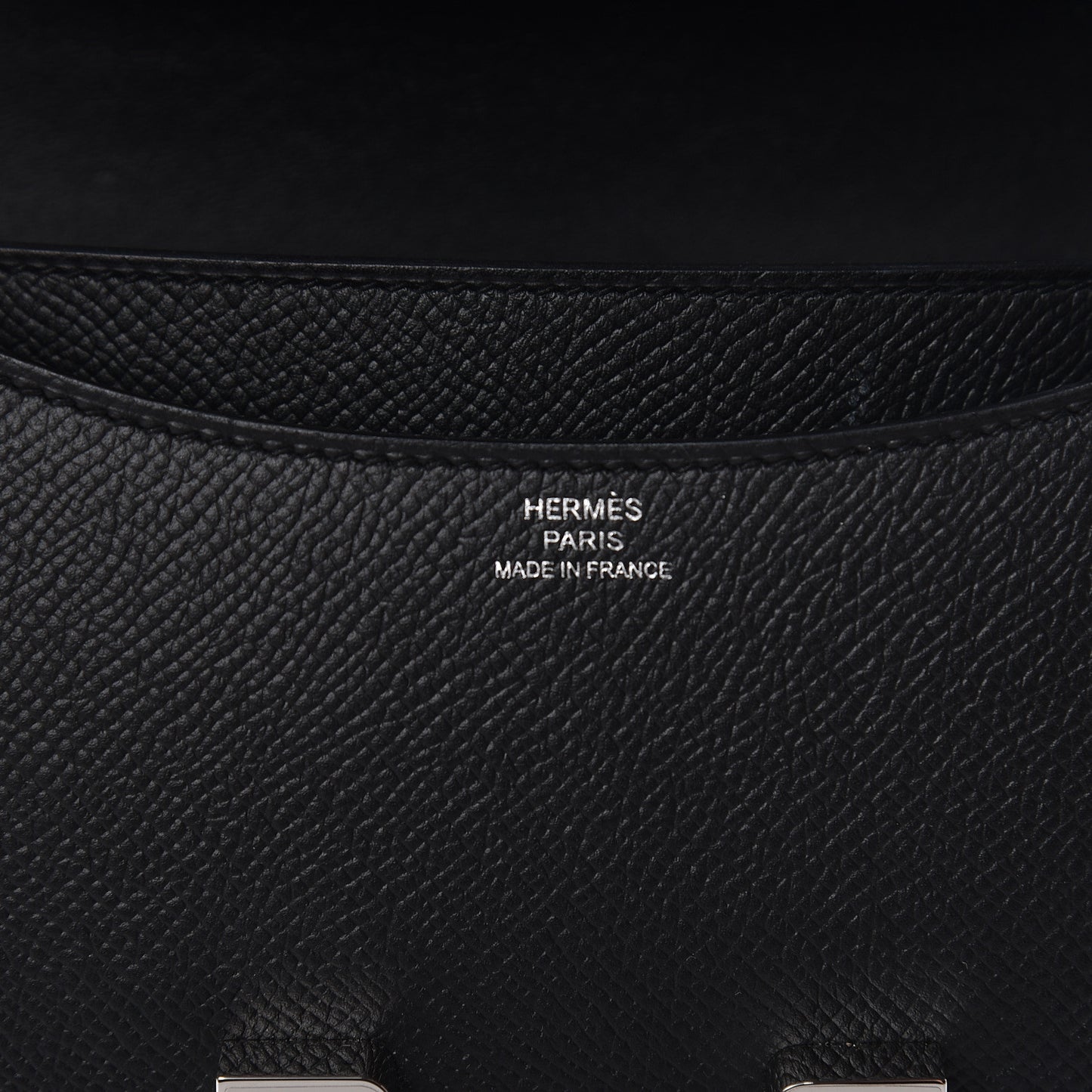 Epsom Constance 18 Black