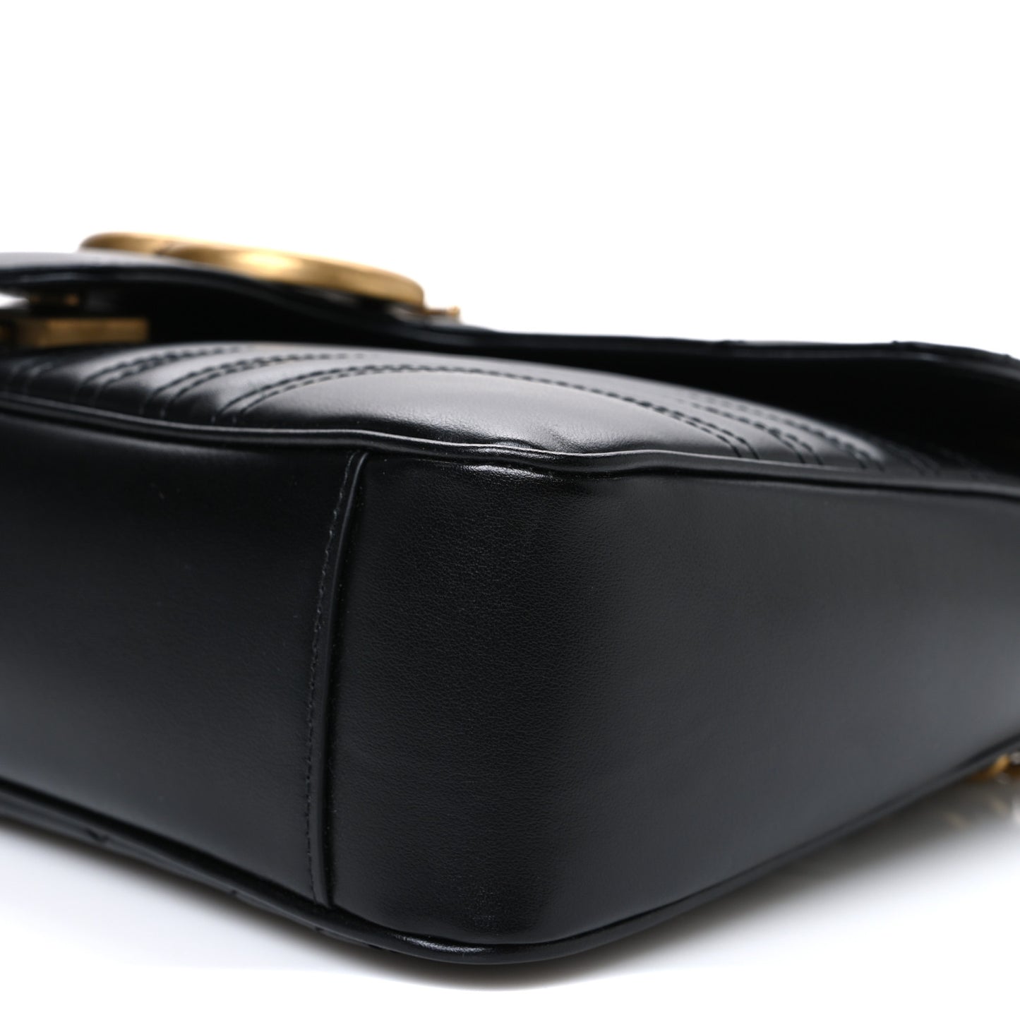 Calfskin Matelasse Medium GG Marmont Shoulder Bag Black
