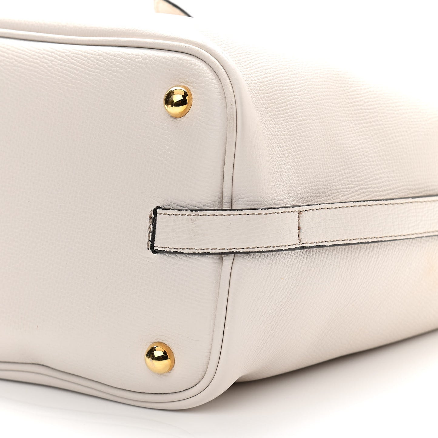 Grainy Calfskin Medium Sycamore Hobo White