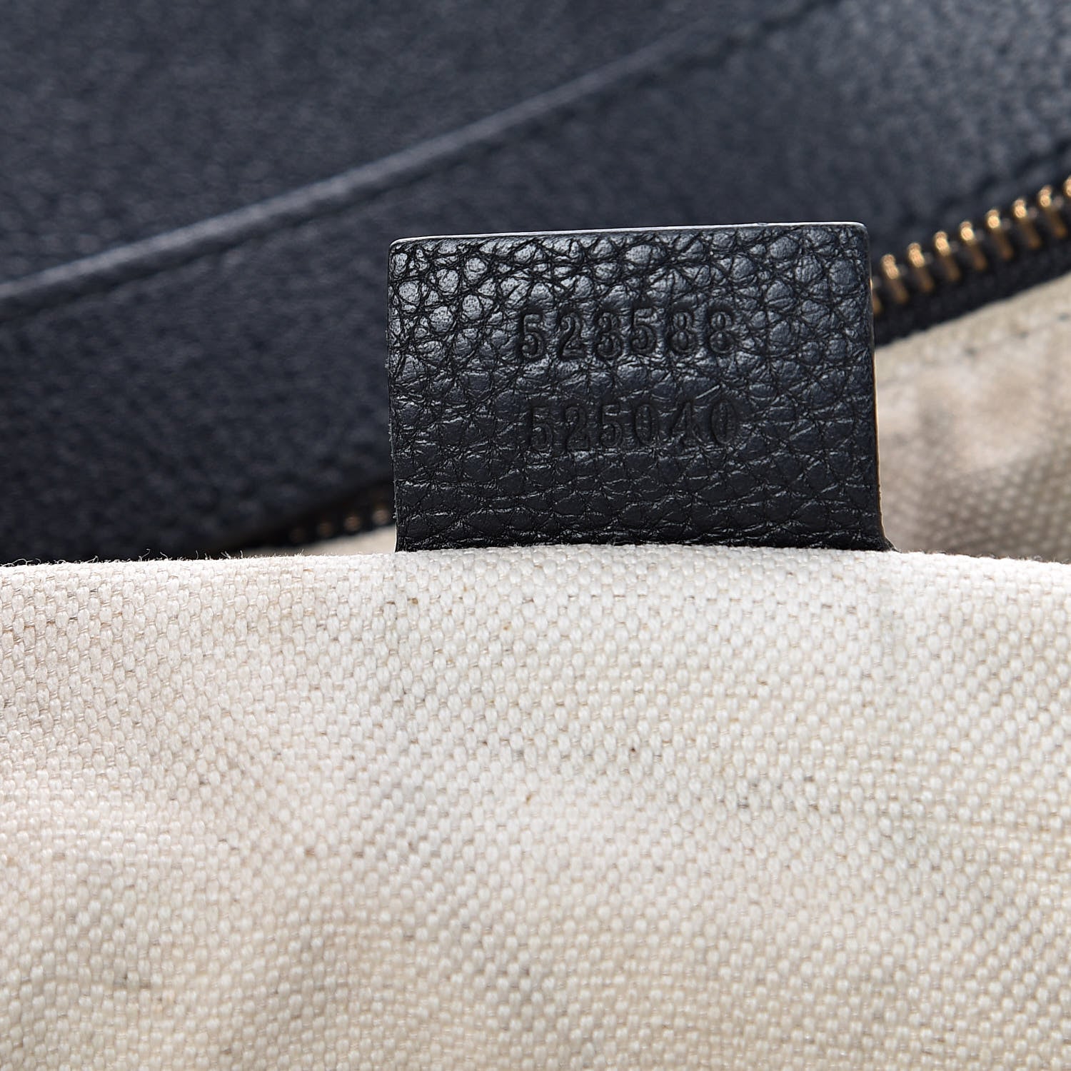 Gucci Grained Calfskin Logo Half Moon Hobo Black 7 of 13