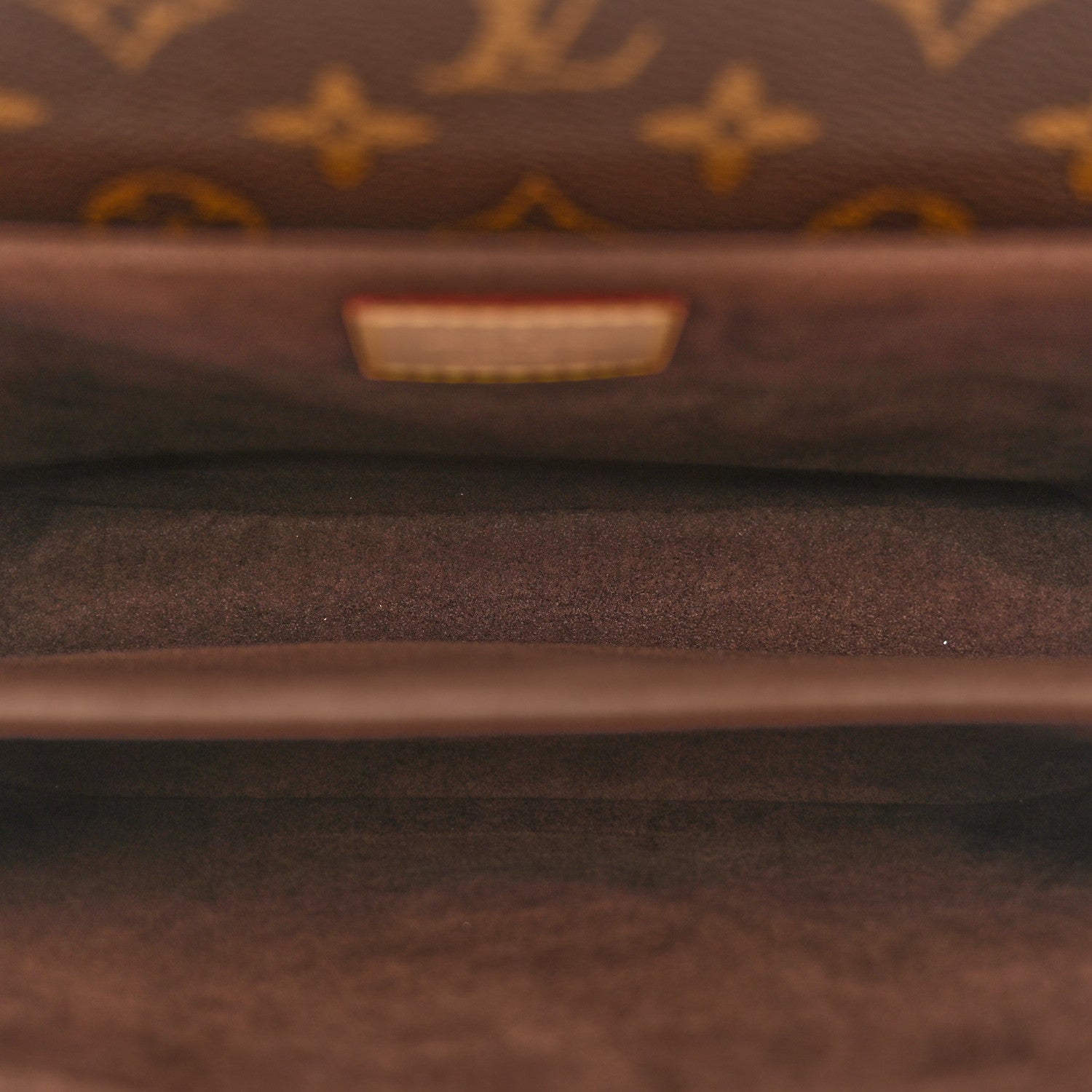 Louis Vuitton Monogram Pochette Metis 5 of 14
