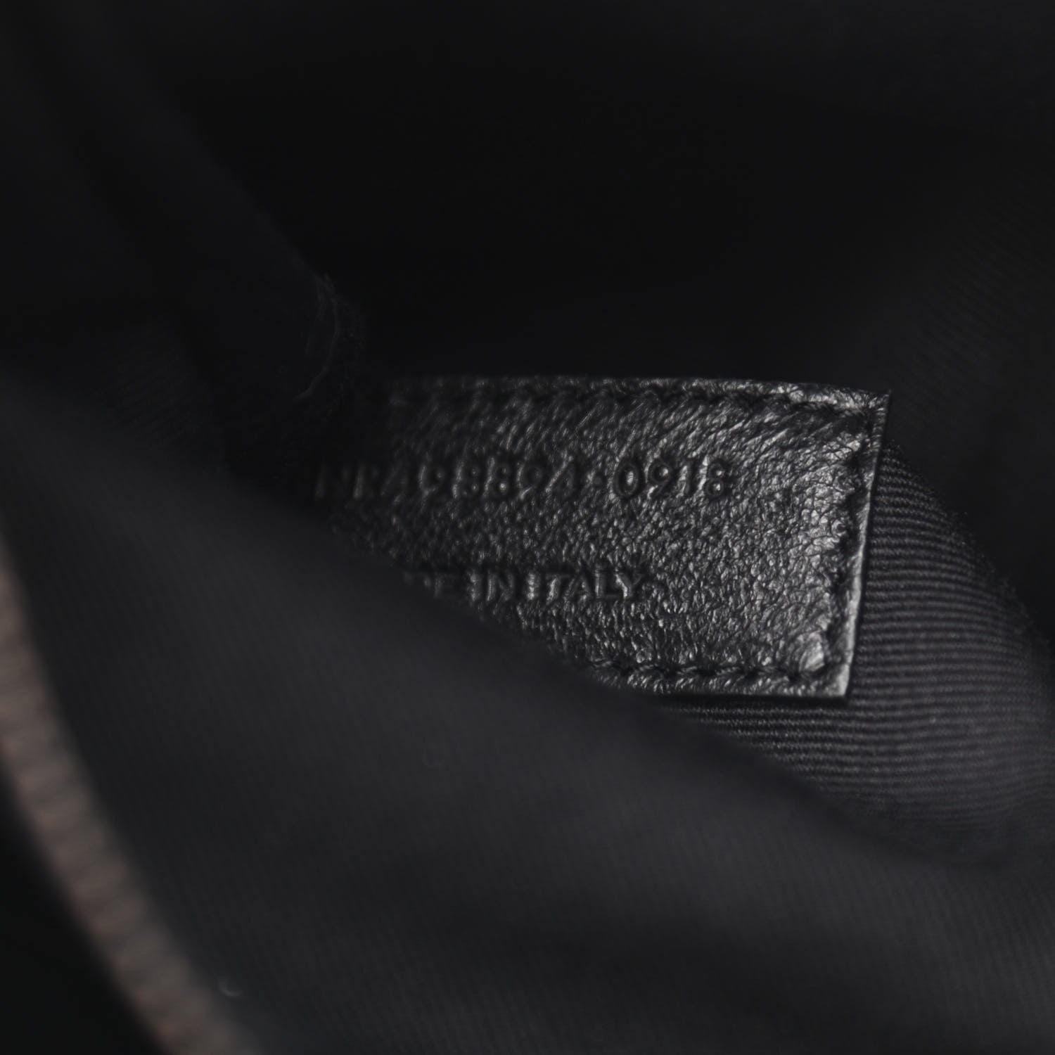 Saint Laurent Crinkled Calfskin Matelasse Monogram Medium Niki Chain Satchel Faggio 11 of 14