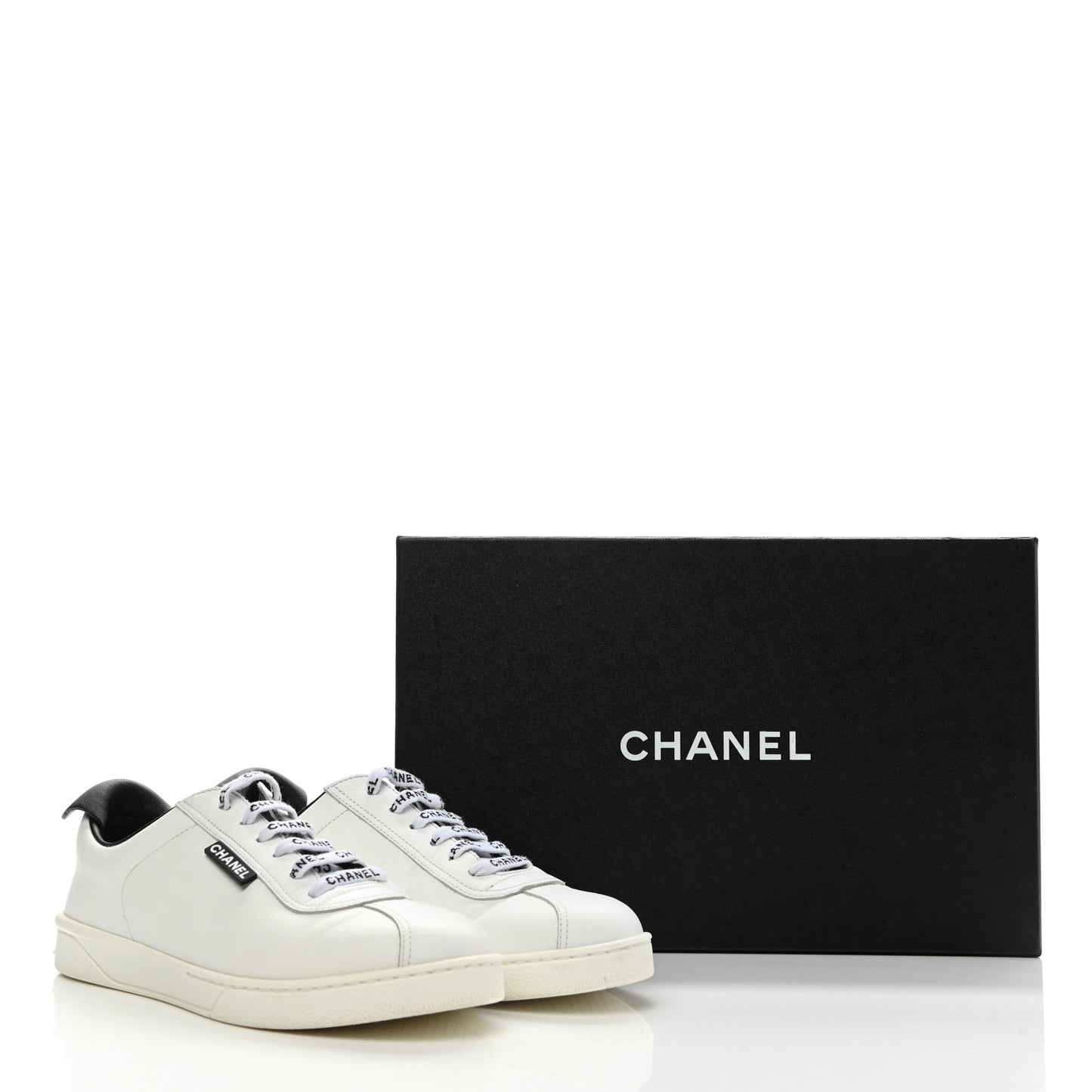 Calfskin CC Womens Sneakers 40 White