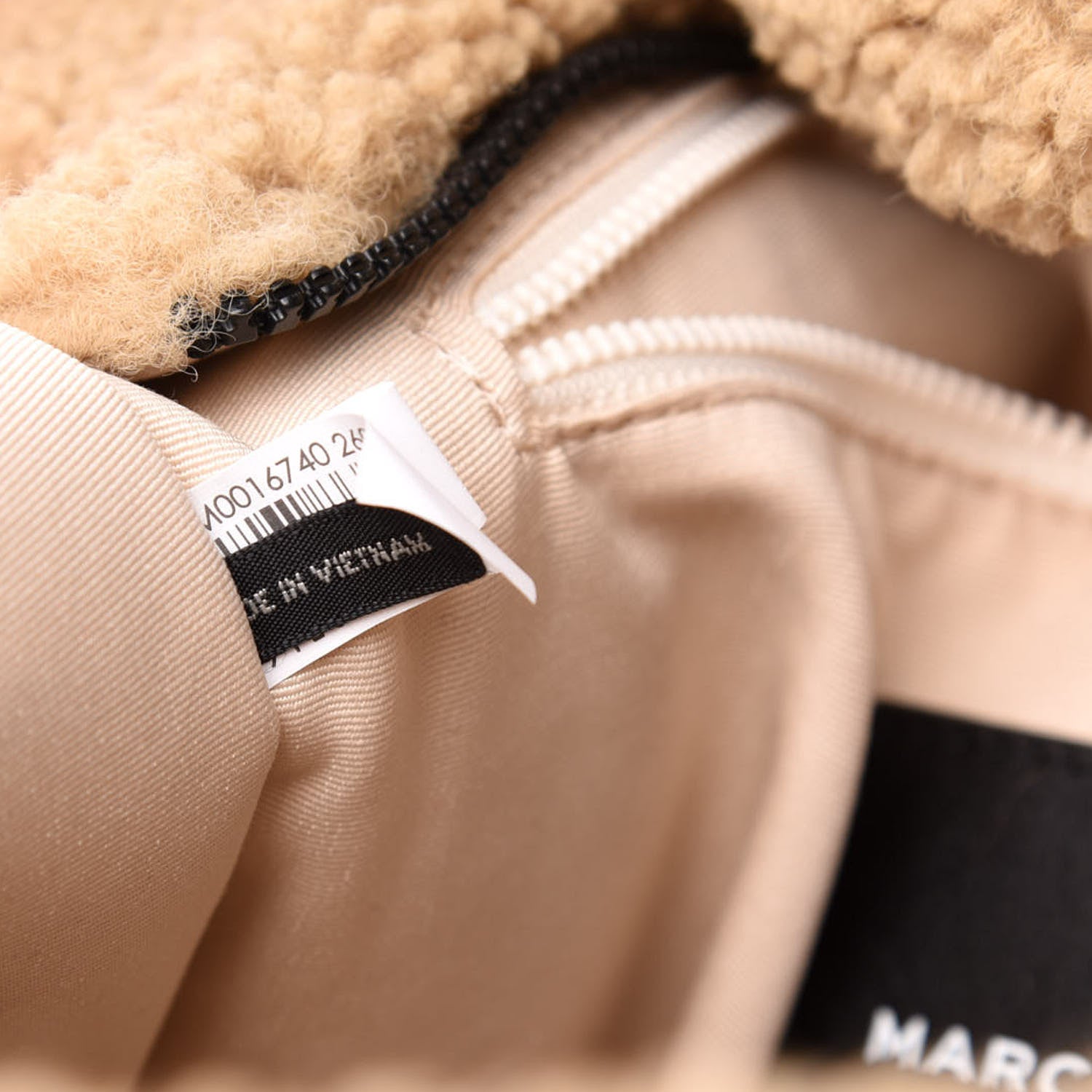 Marc Jacobs Polyester Cotton Medium The Teddy Traveler Tote Bag Beige 7 of 10