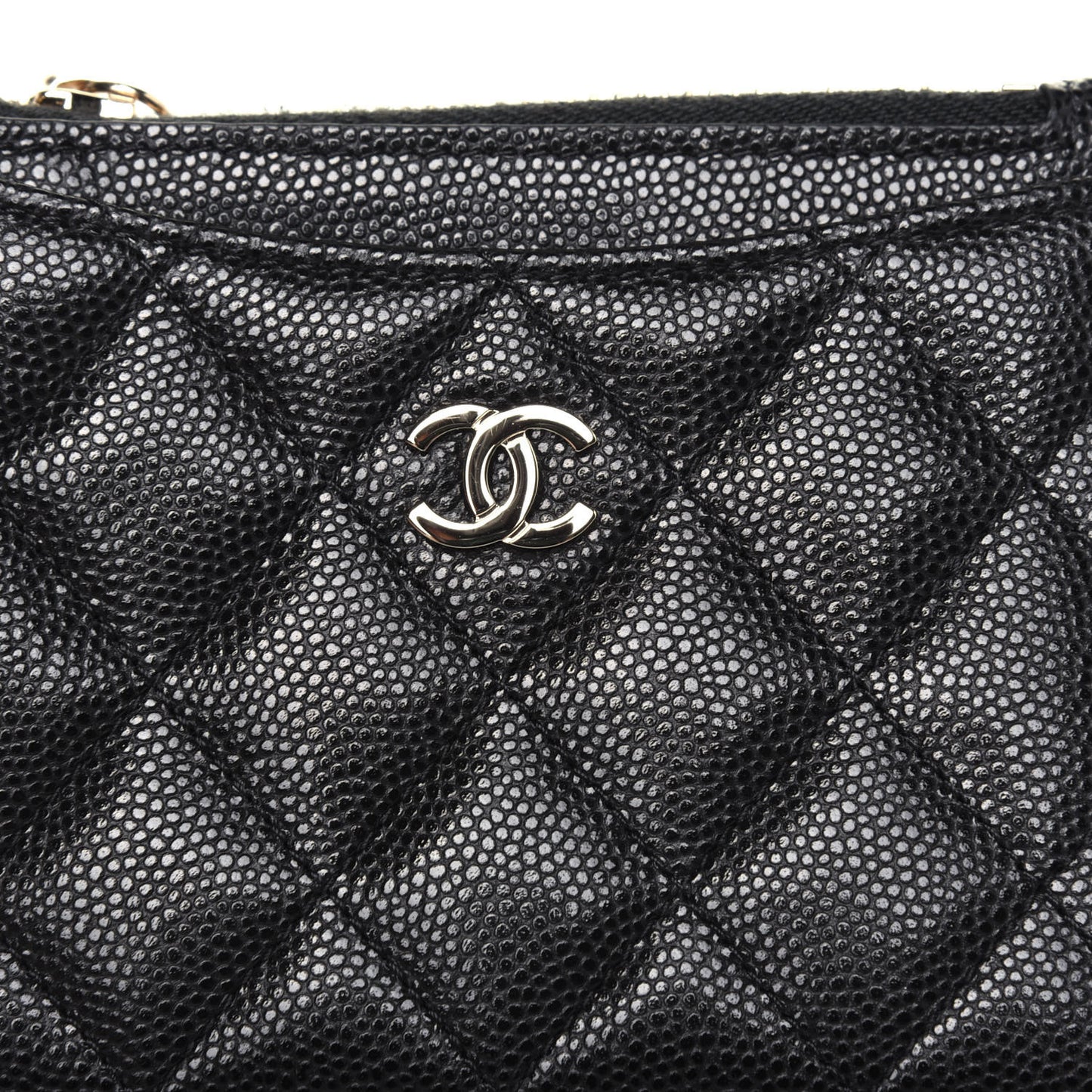 Caviar Quilted CC Zip Card Holder Black