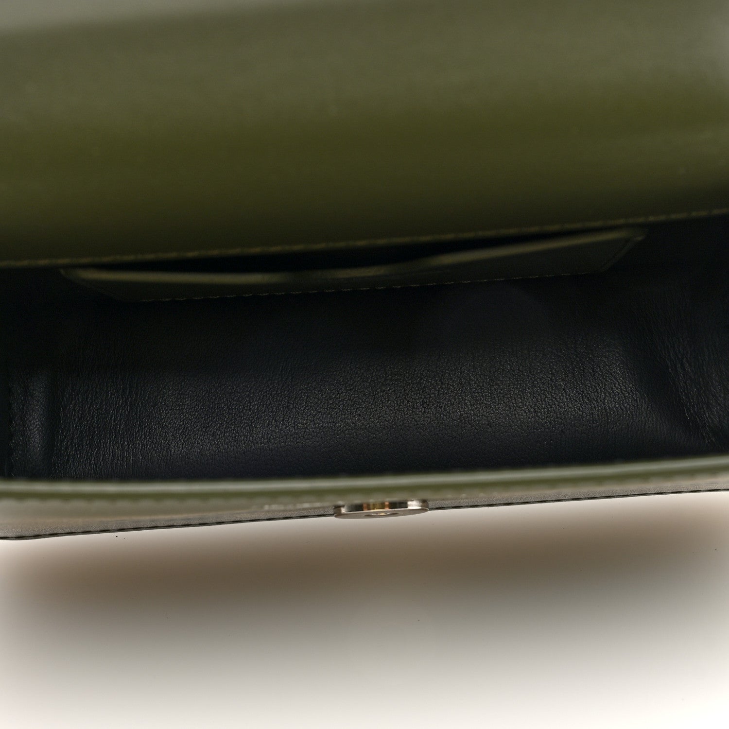 Alexander McQueen Calfskin Knuckle Crossbody Green 5 of 9