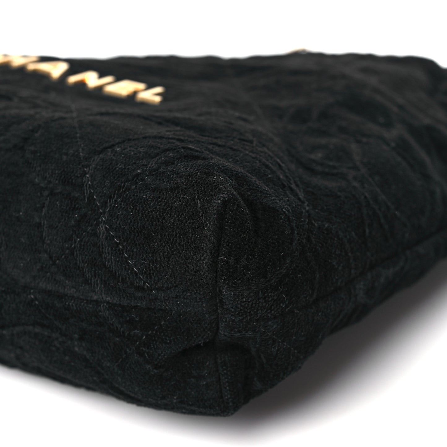 Velvet Camellia Small Chanel 22 Black
