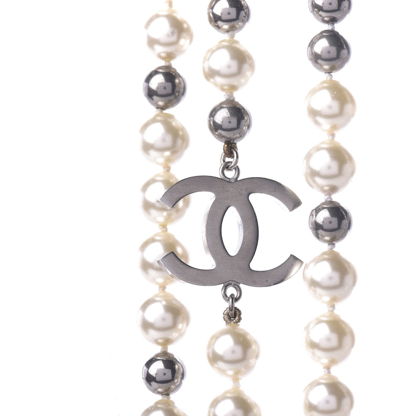 Pearl CC Long Necklace Silver Pearly White Grey
