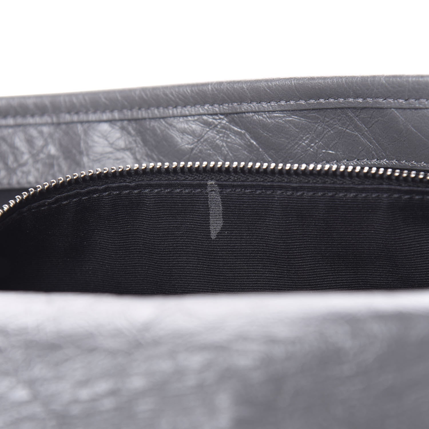 Saint Laurent Crinkled Calfskin Matelasse Monogram Medium Niki Chain Satchel Storm 11 of 12