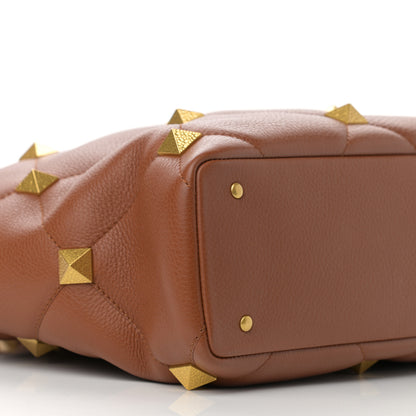 Valentino Garavani Grained Calfskin Large Roman Stud Tote Selleria 8 of 10