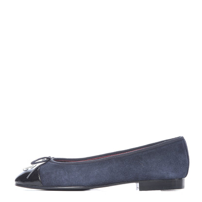 Chanel Suede Patent Cap Toe CC Ballerina Flats 35 Marine Black 1 of 11