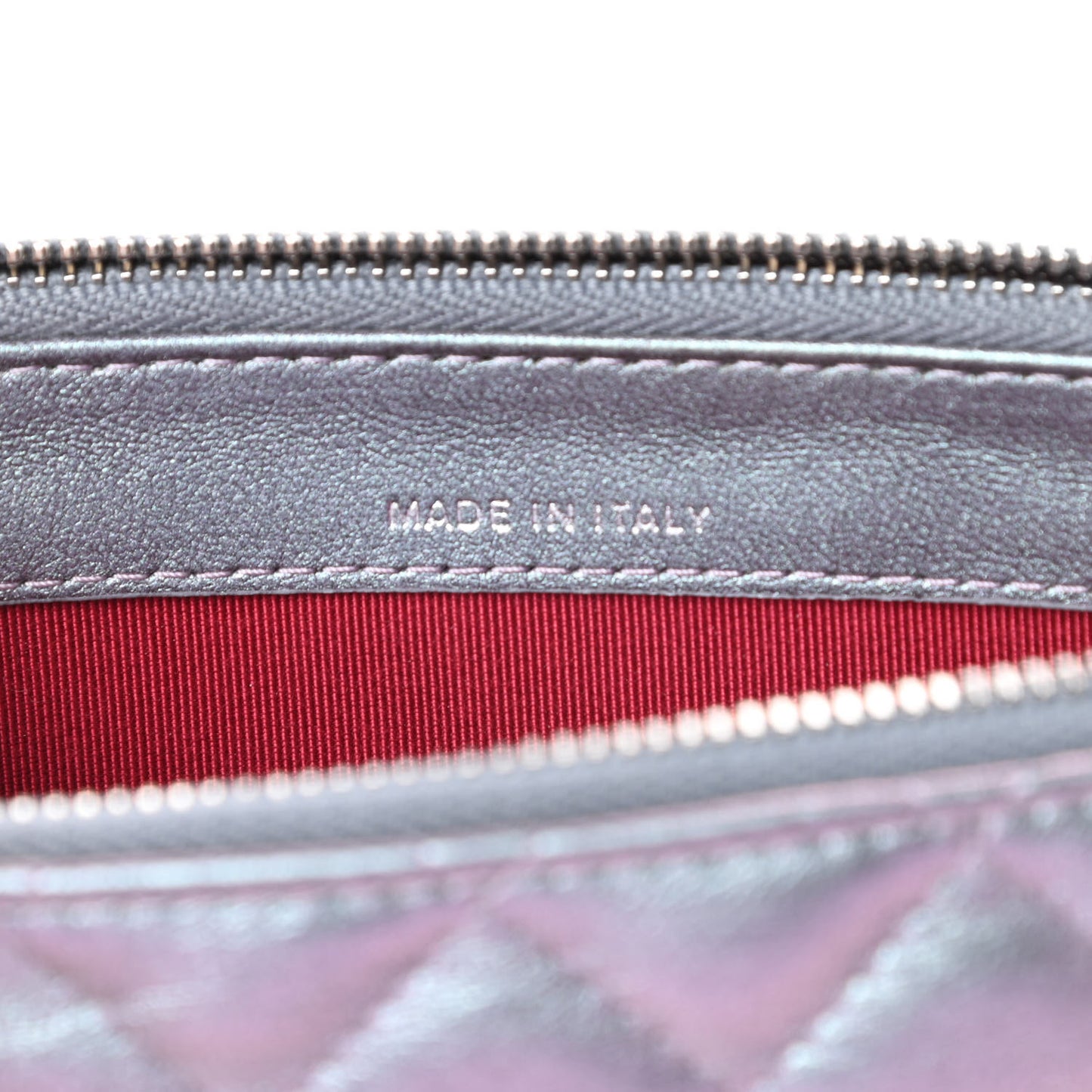 Iridescent Lambskin Calfskin Quilted Small Gabrielle Clutch With Chain Light Purple