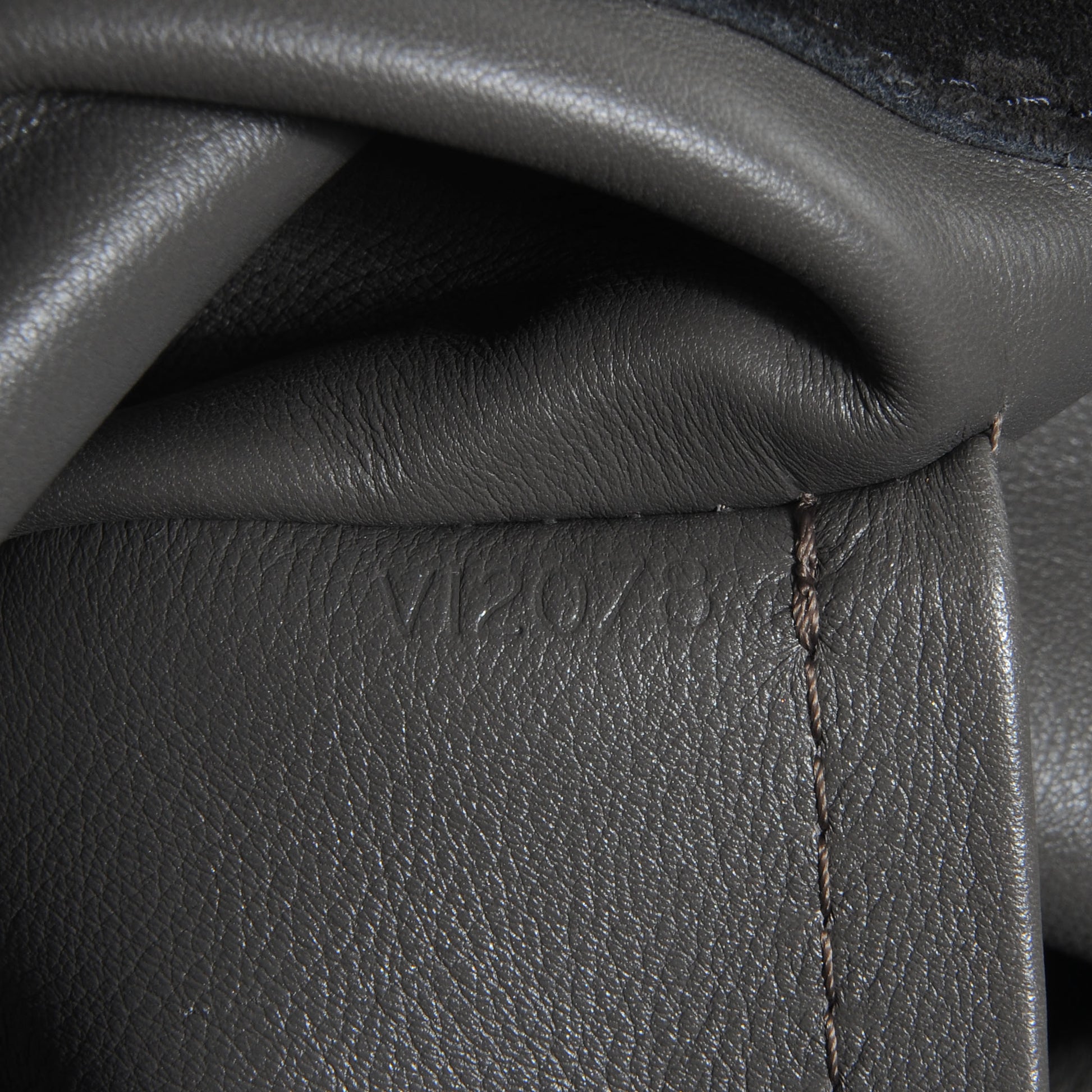Louis Vuitton Suede Python Monogram Whisper PM Kohl 8 of 8