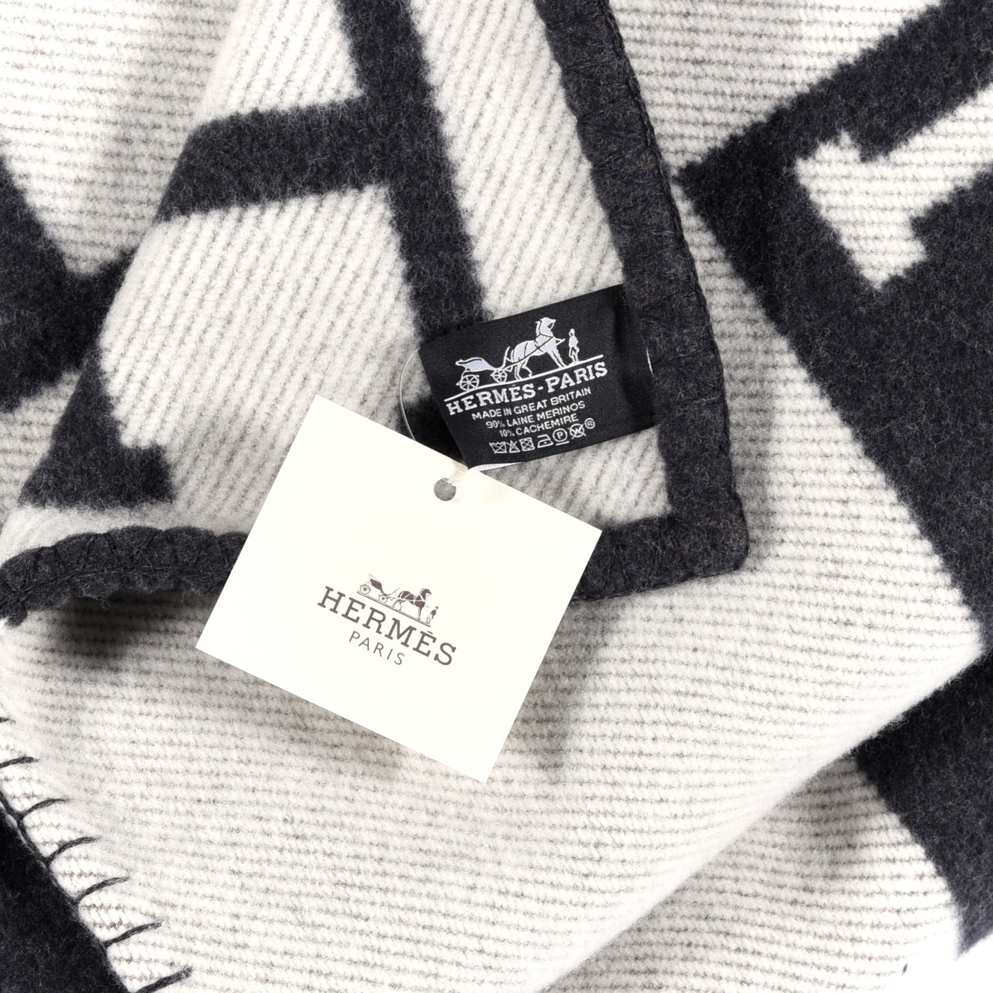Wool Cashmere Avalon Blanket Ecru Gris Fonce