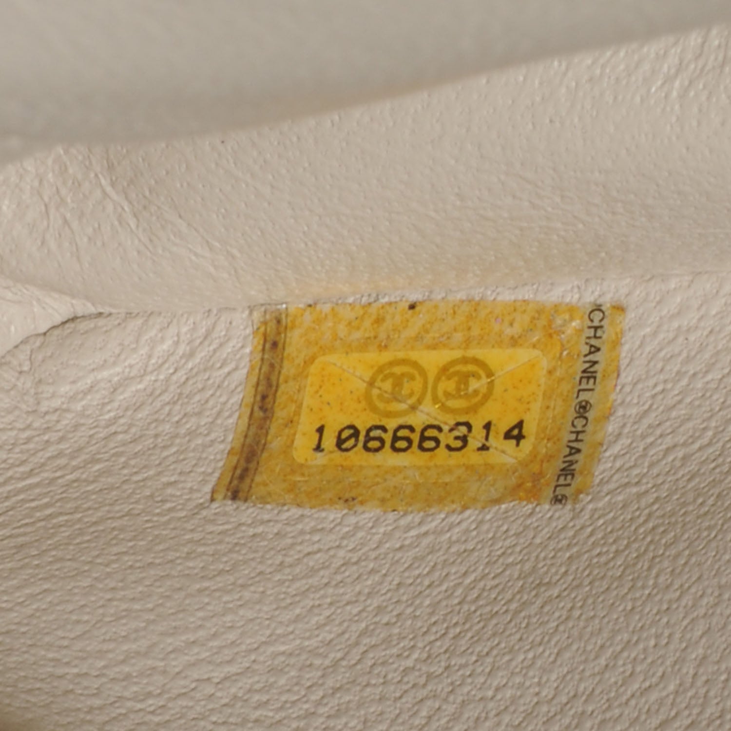 Chanel Caviar East West Flap Beige Clair 6 of 6