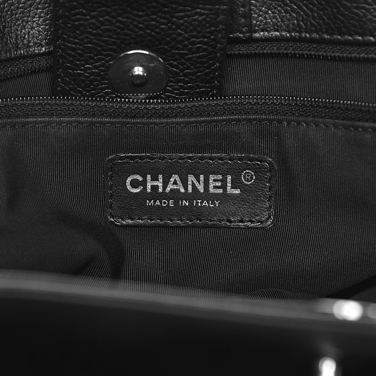 Calfskin Cerf Executive Shopper Tote Black