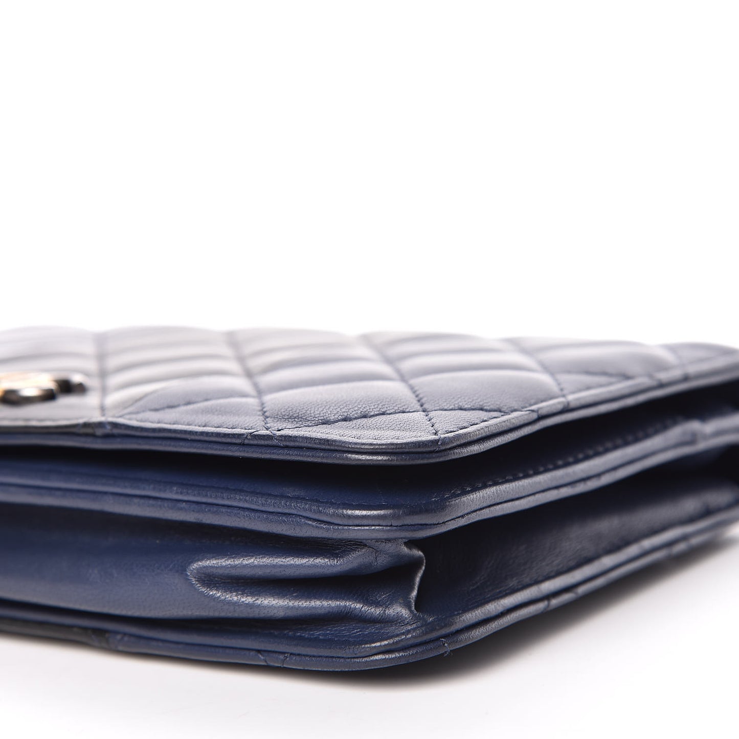 Lambskin Quilted Wallet On Chain WOC Navy Black