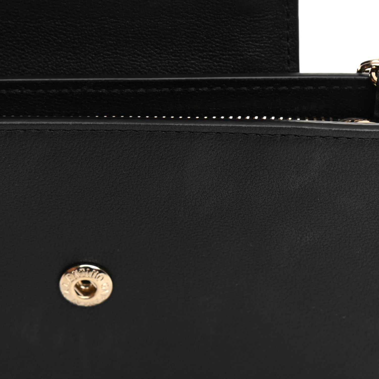Valentino Garavani Calfskin Rockstud Phone Case With Chain Black 24 of 25