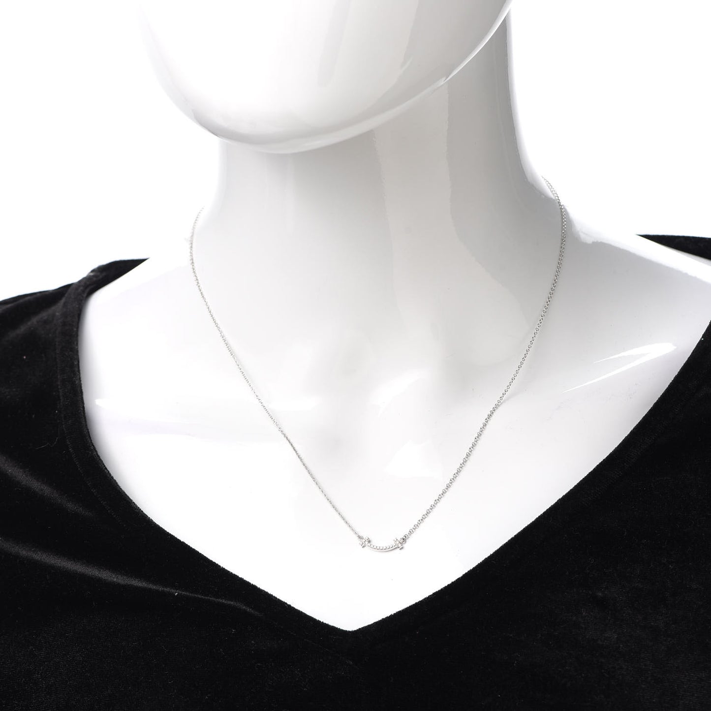 18K White Gold Diamond Mini T Smile Pendant Necklace
