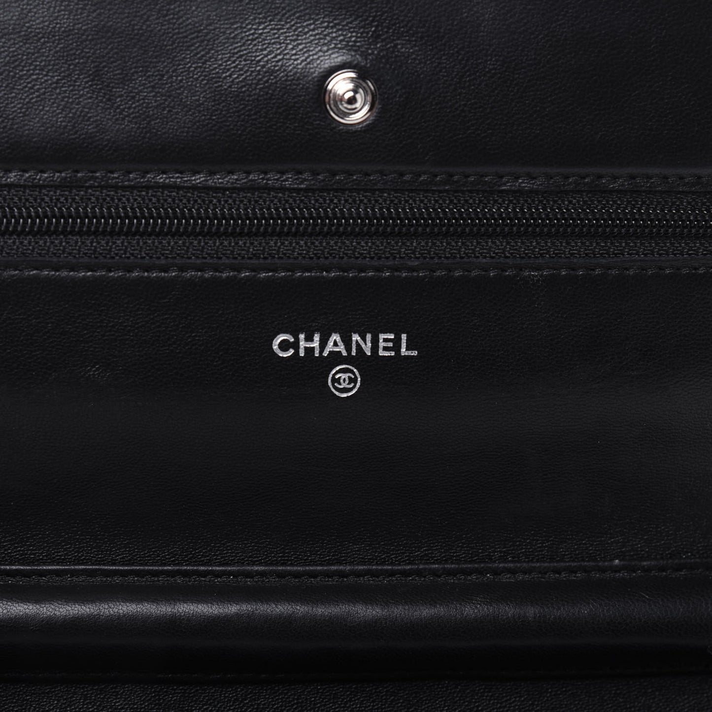 Lambskin Quilted Wallet On Chain WOC Black