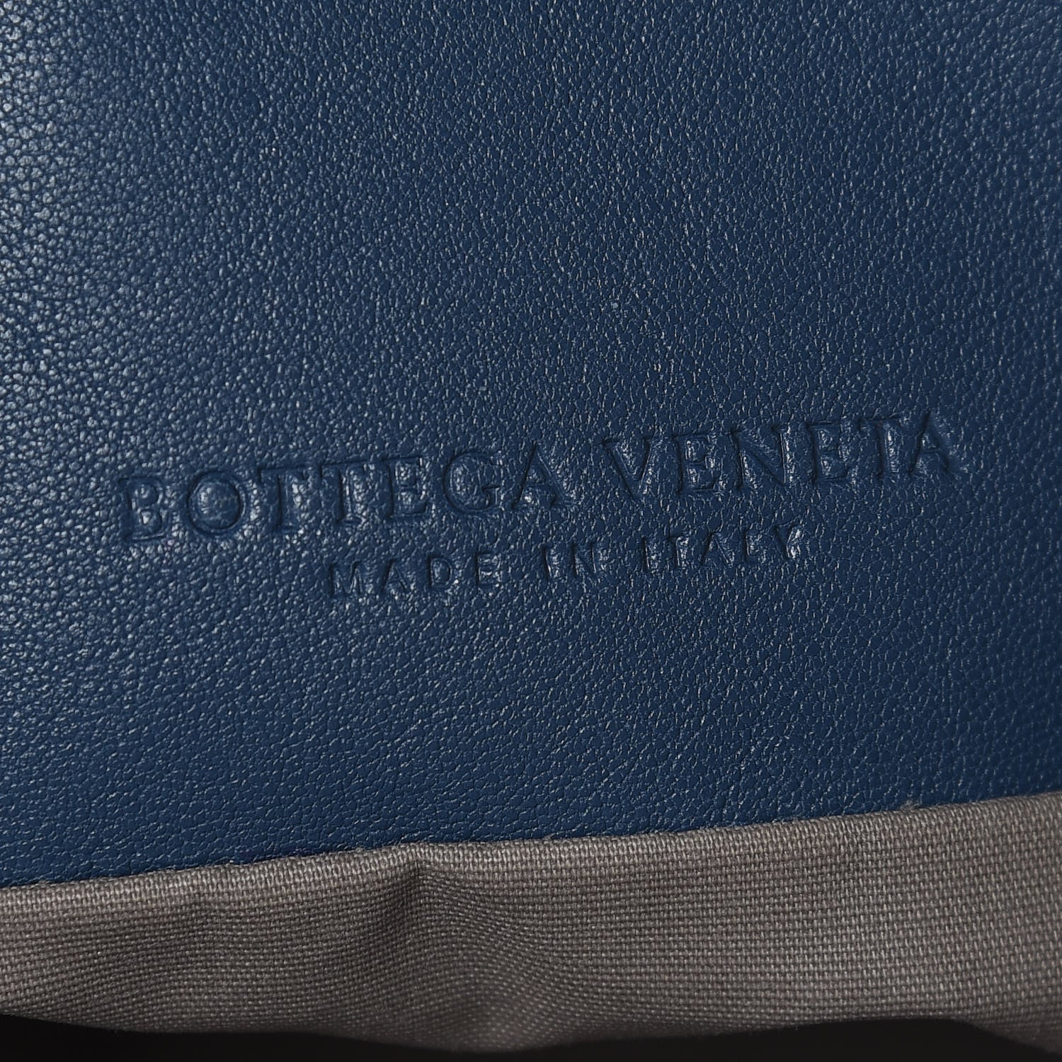 Bottega Veneta Calfskin Intrecciato Tote Dark Denim 6 of 7