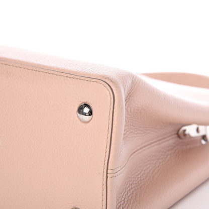 Louis Vuitton Taurillon Capucines MM Petale 11 of 14