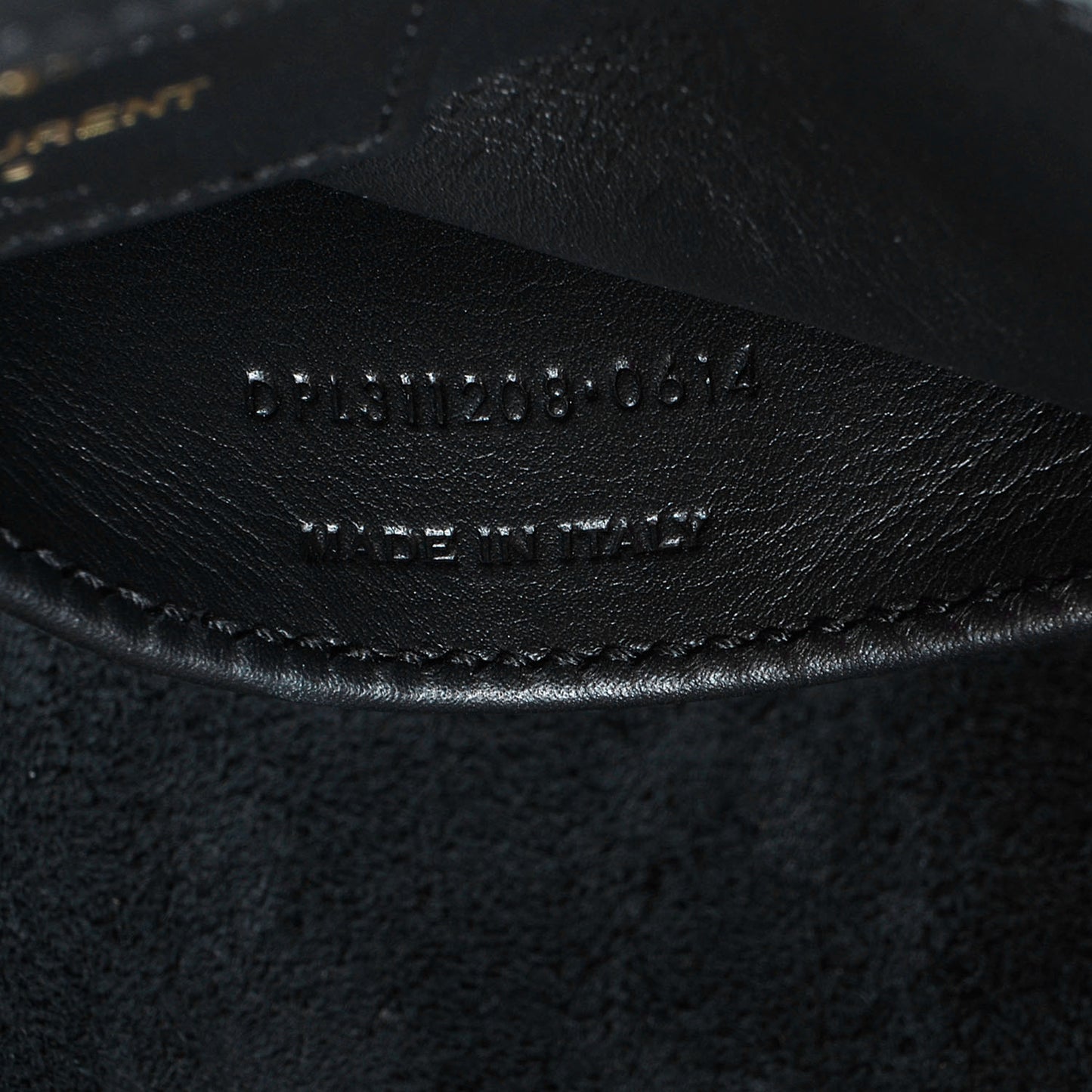 Calfskin Medium Classic Cabas Y Bag Black