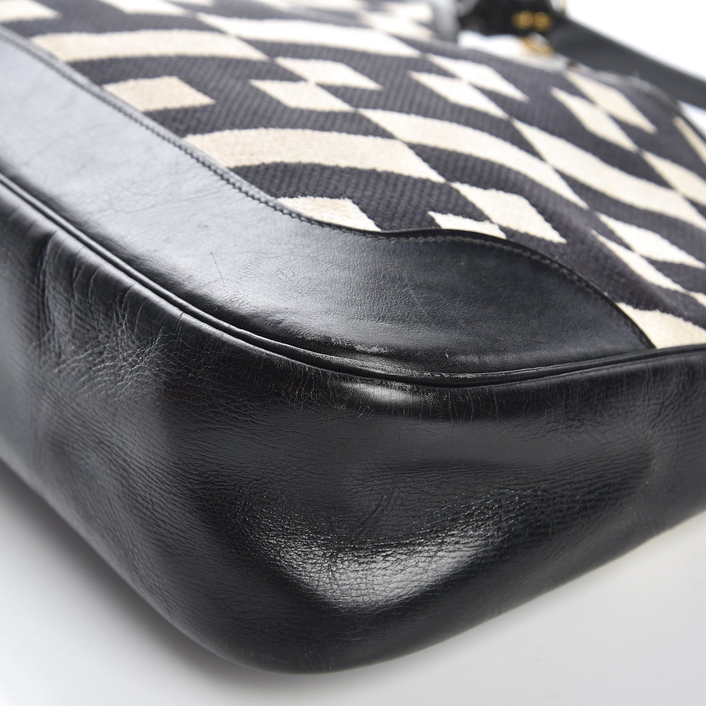 Toile Box Trim II 31 Black