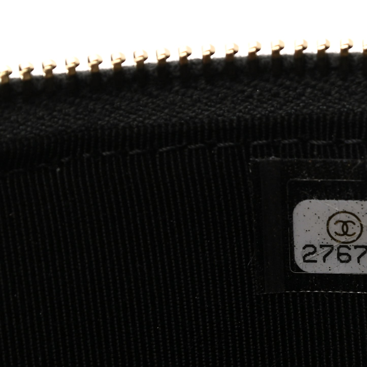 Iridescent Caviar Quilted Classic iPhone Pouch Black