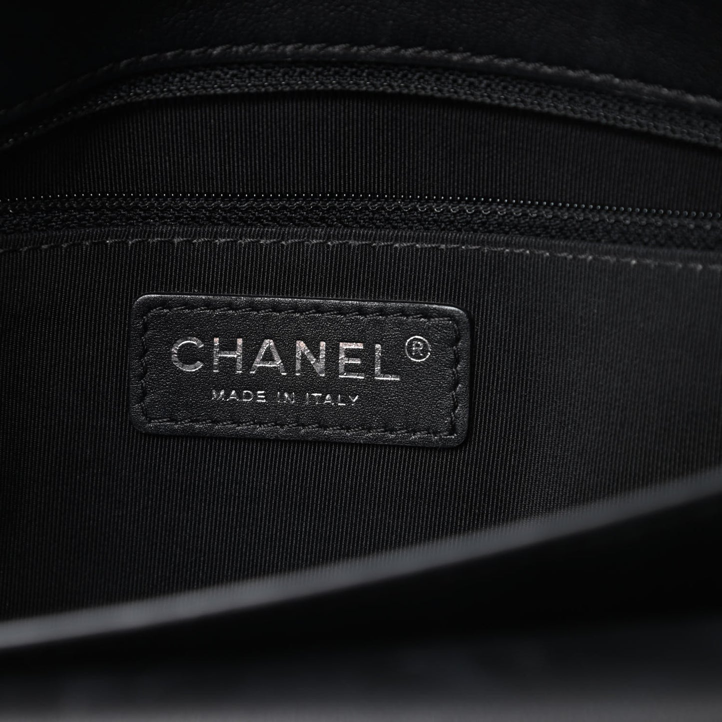 Lambskin Quilted Large Natural CC Flap Black