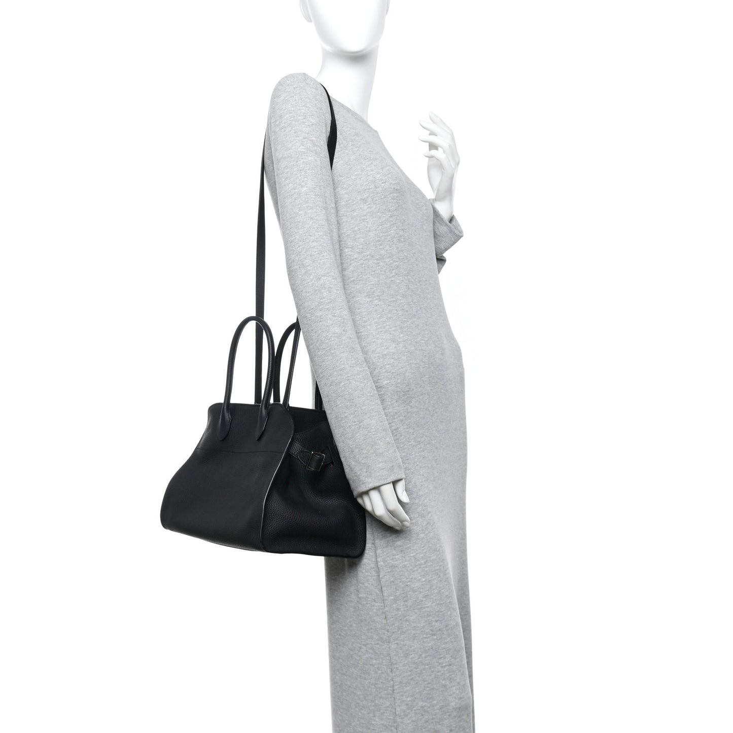 Matte Grained Calfskin Soft Margaux 12 Black