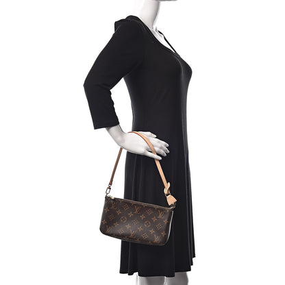 Louis Vuitton Monogram Pochette Accessories NM 2 of 10