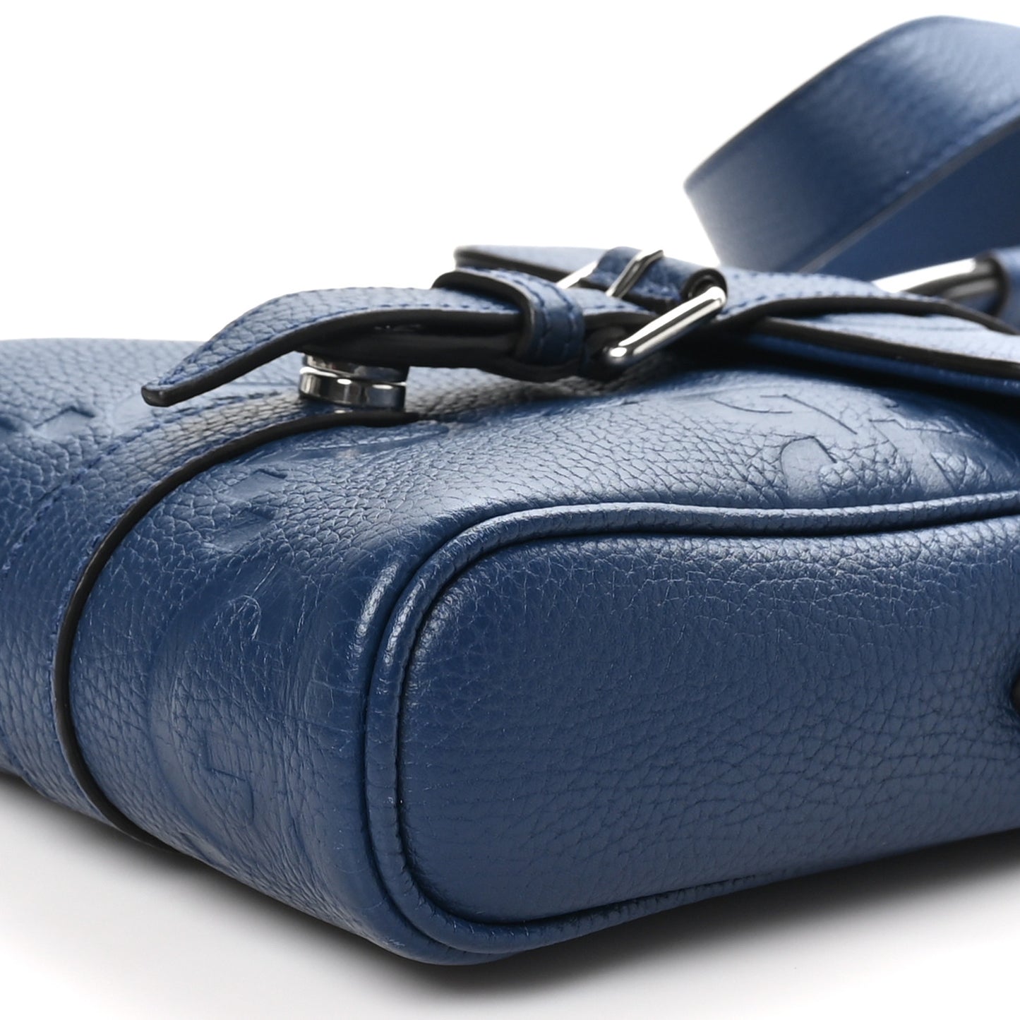 Piuma Calfskin Jumbo GG Embossed Small Messenger Bag Royale