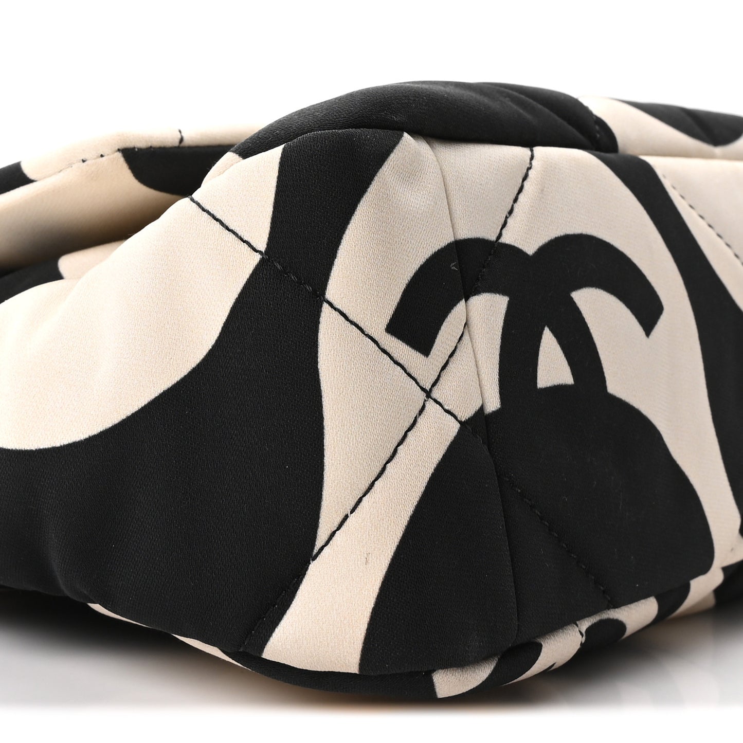 Fabric Printed Medium Chanel 19 Flap Black Ecru