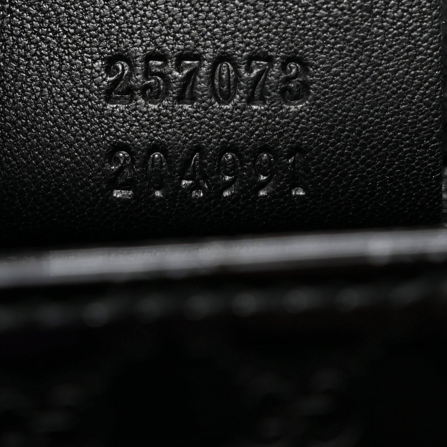 Patent Microguccissima Small Broadway Clutch Black