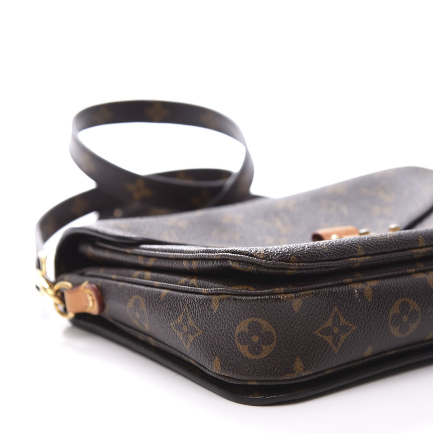 Louis Vuitton Monogram Pochette Metis 7 of 9