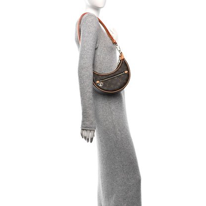 Louis Vuitton Monogram Loop 2 of 10