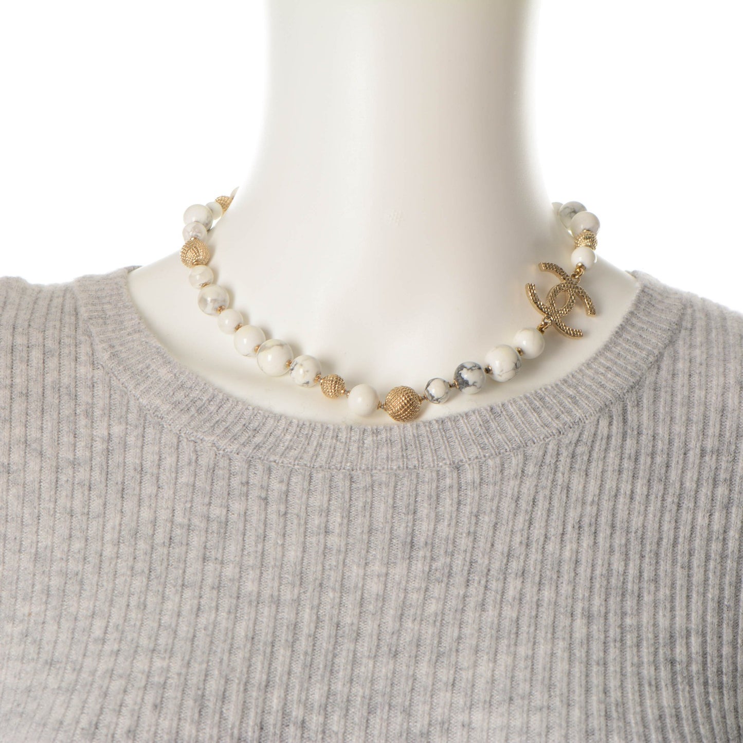 Marble Beaded CC Short Necklace Gold White