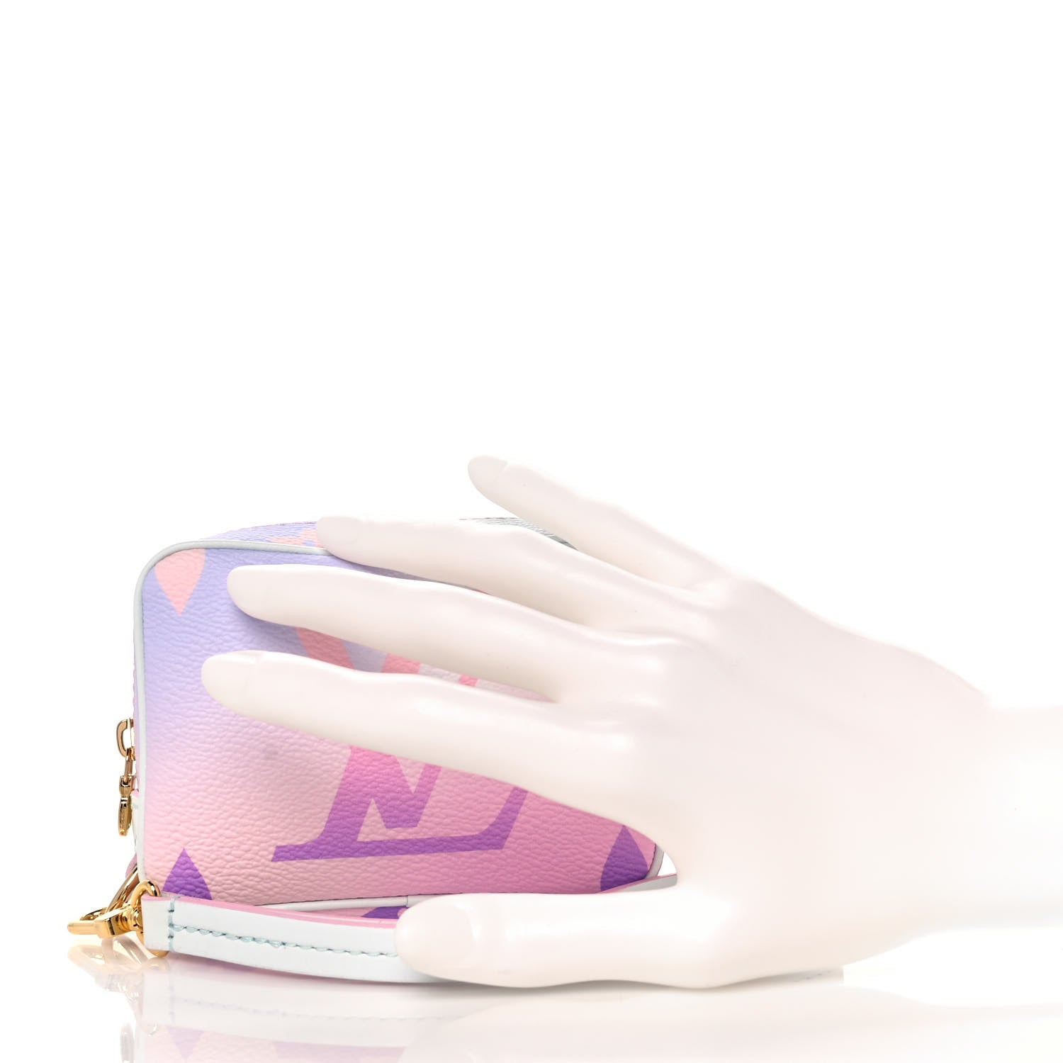 Louis Vuitton Monogram Giant Spring In The City Wapity Case Sunrise Pastel 2 of 9