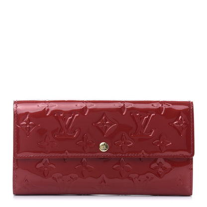 Louis Vuitton Vernis Sarah Wallet Pomme D'Amour 1 of 12