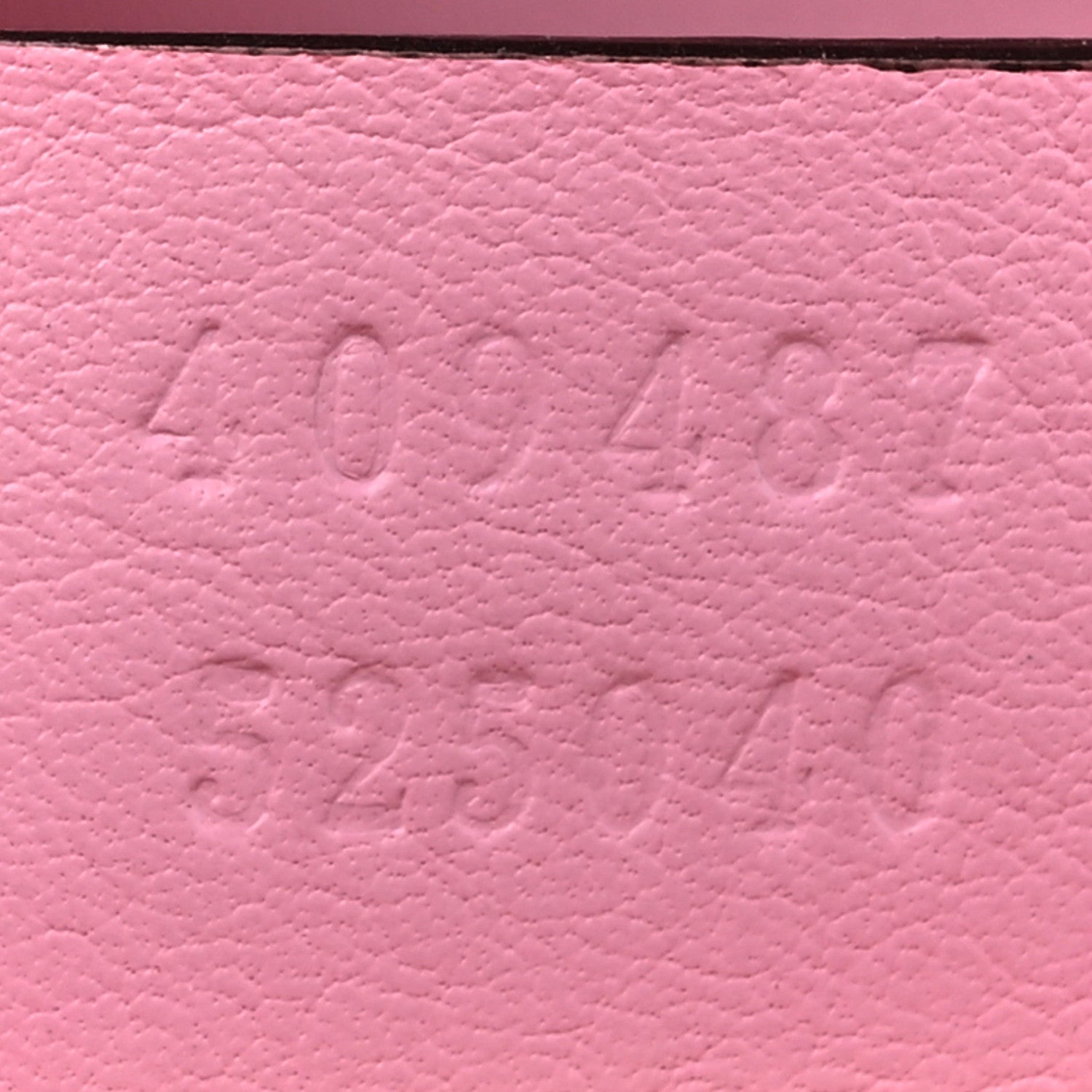 Gucci GG Supreme Monogram Strawberry Small Padlock Shoulder Bag 7 of 14