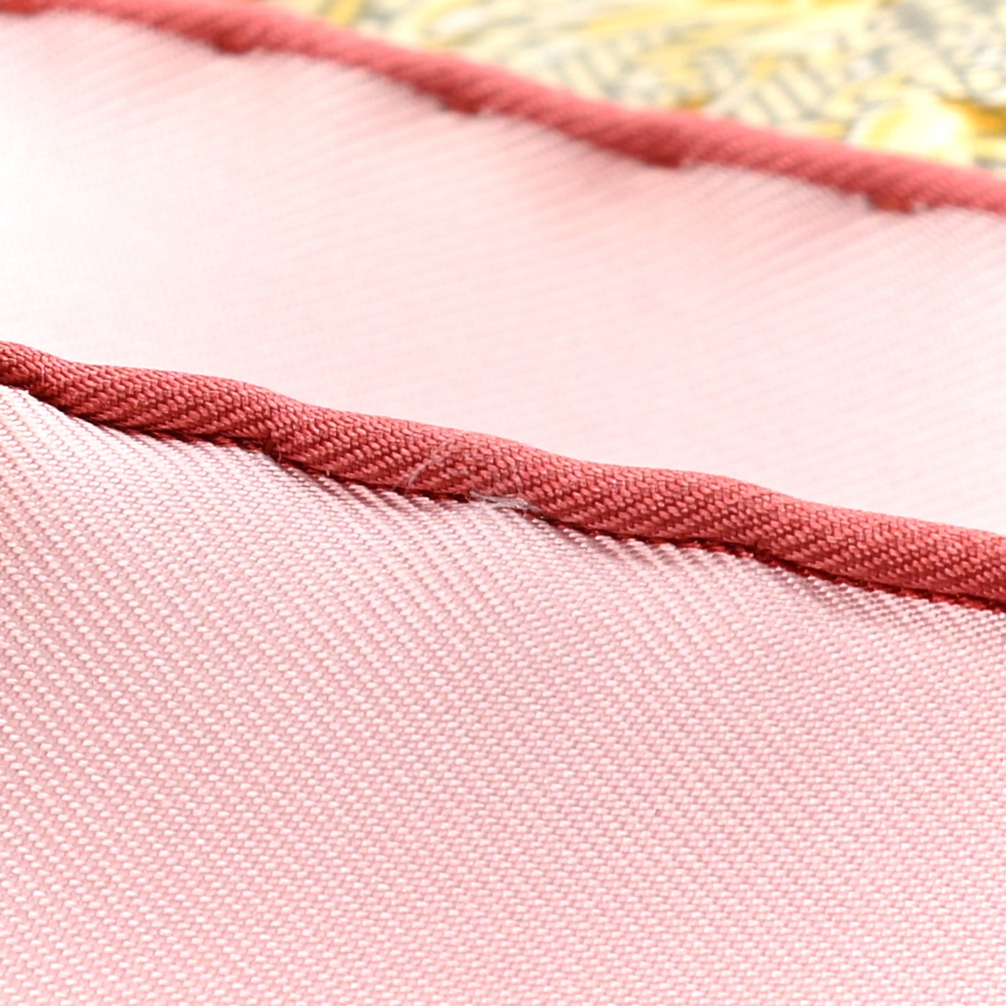 Silk Twill Grand Tralala 90 Rose Poudre Vert