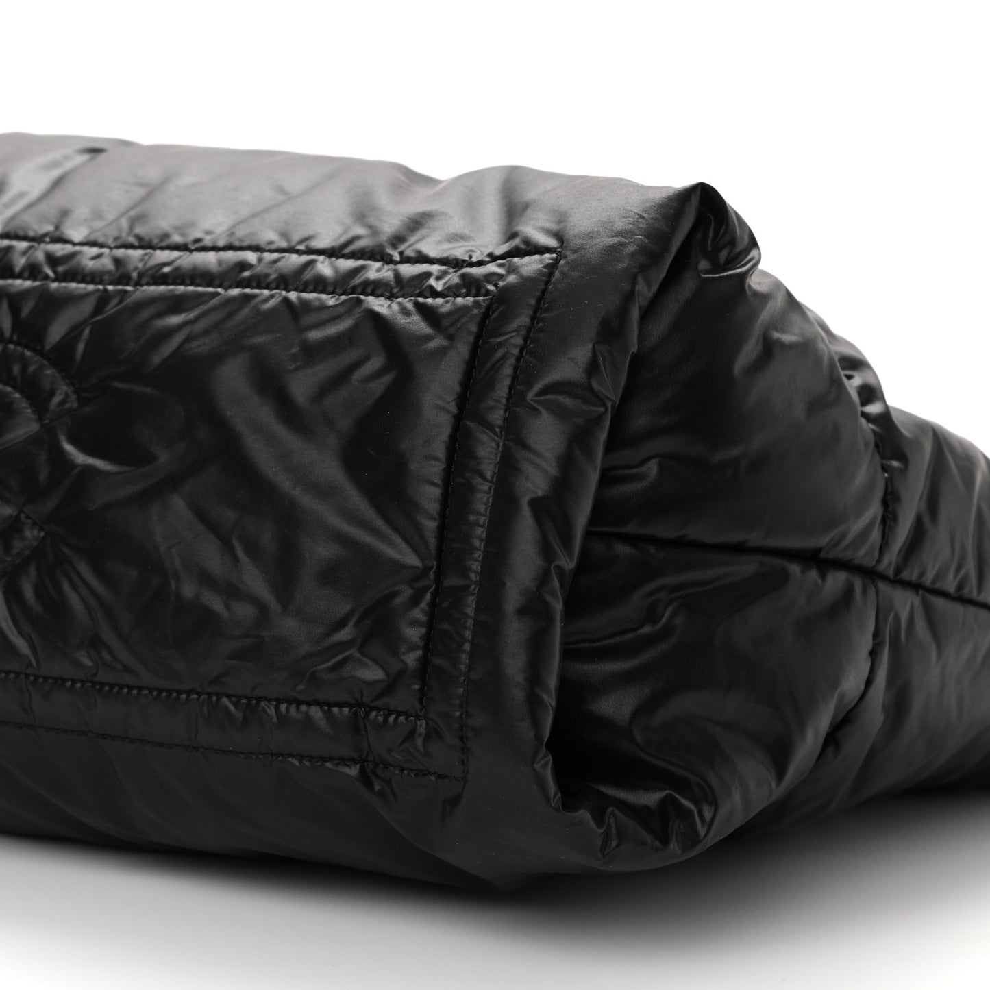 Nylon Quilted Coco Cocoon Reversible Tote Black