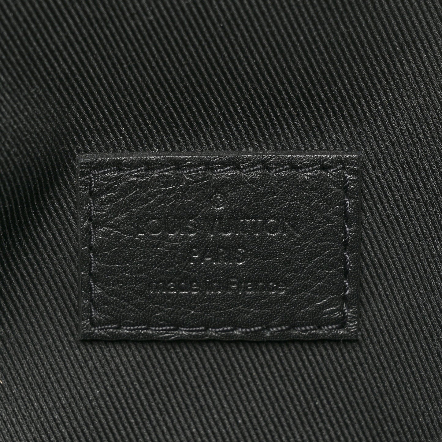 Calfskin Monogram Shadow Discovery Bumbag Black