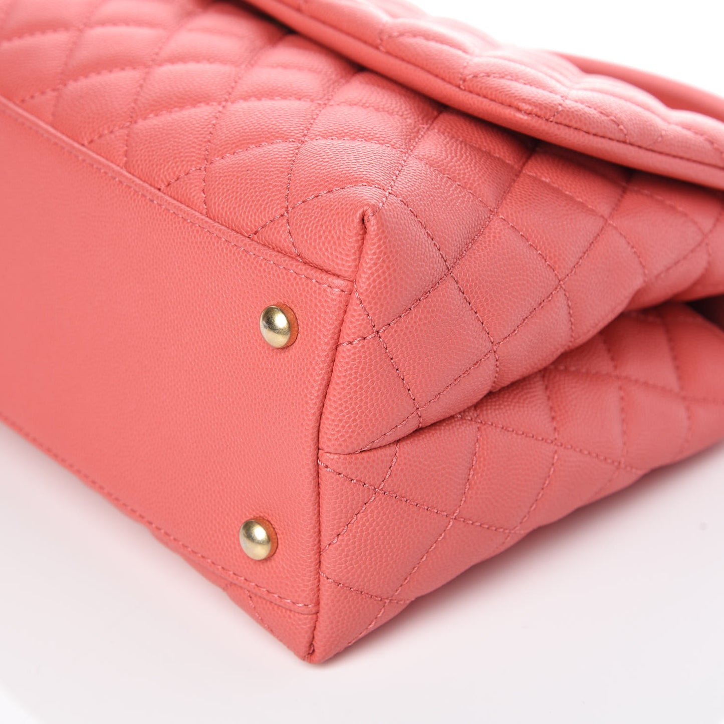 Caviar Quilted Small Coco Handle Flap Pink