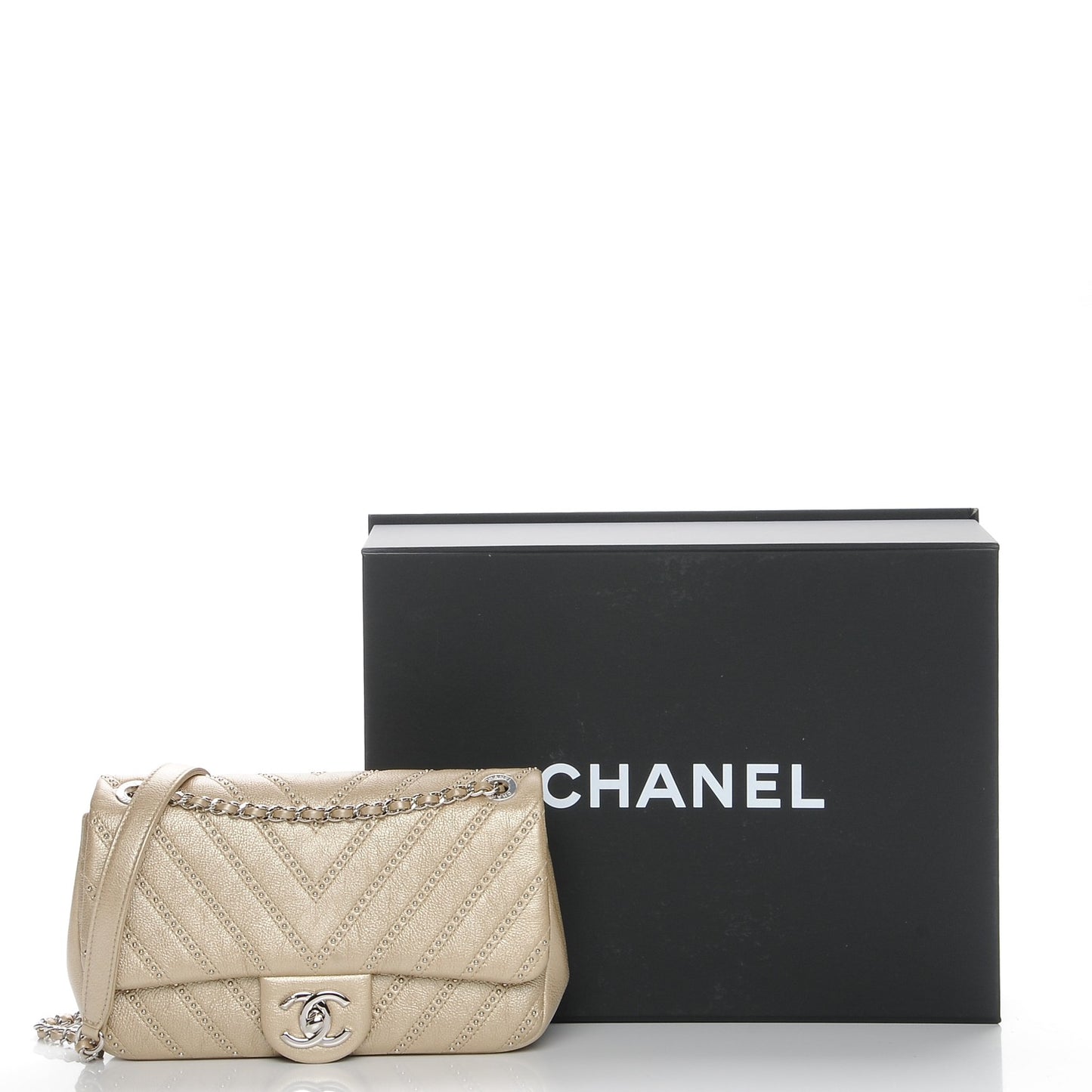 Metallic Calfskin Studded Chevron Quilted Wars Flap Gold